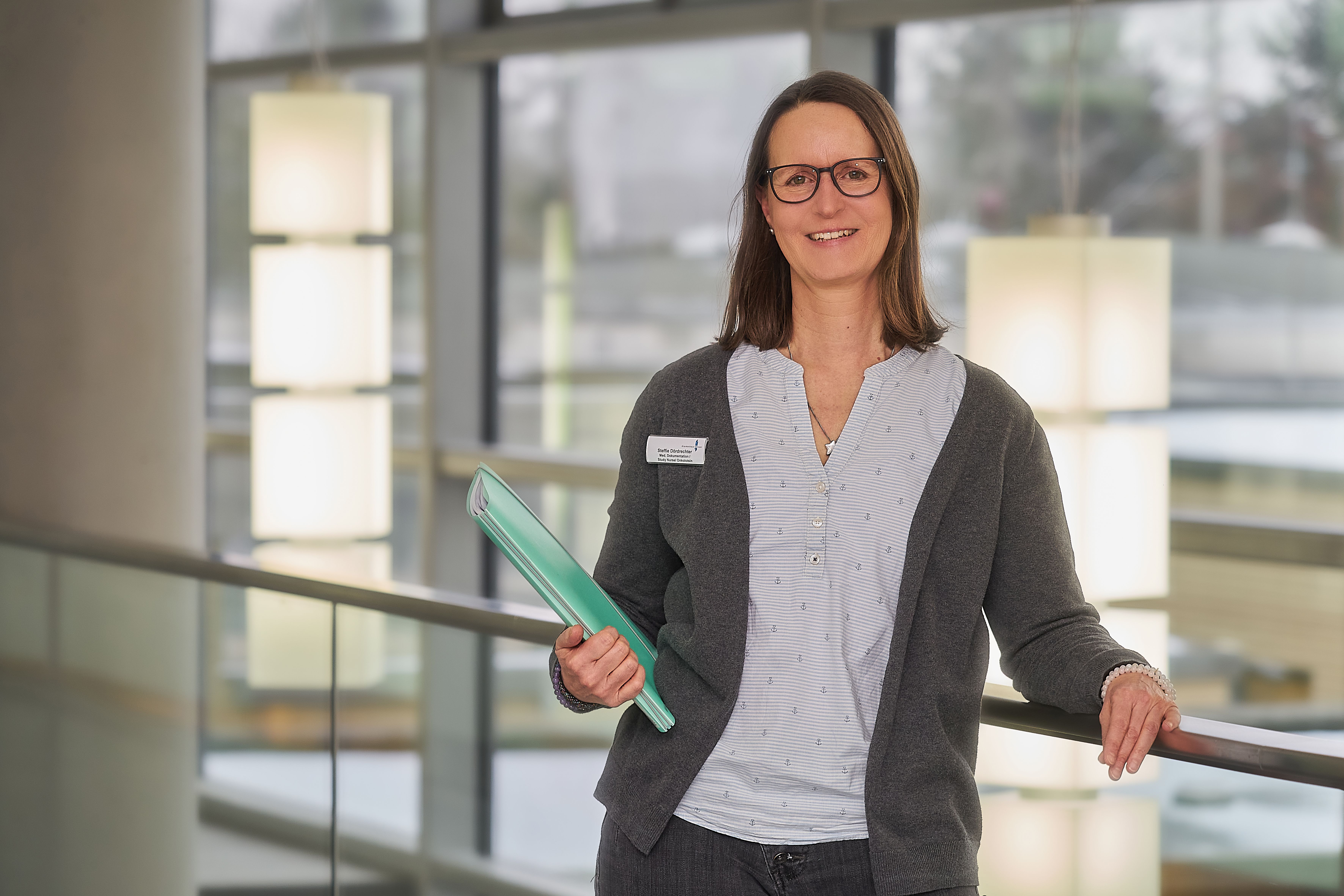 tl_files/content/mitglieder/bilder/Onkolotse/Pressefoto KHWL - Onkolotsin Stefanie Doerdr echter.jpg